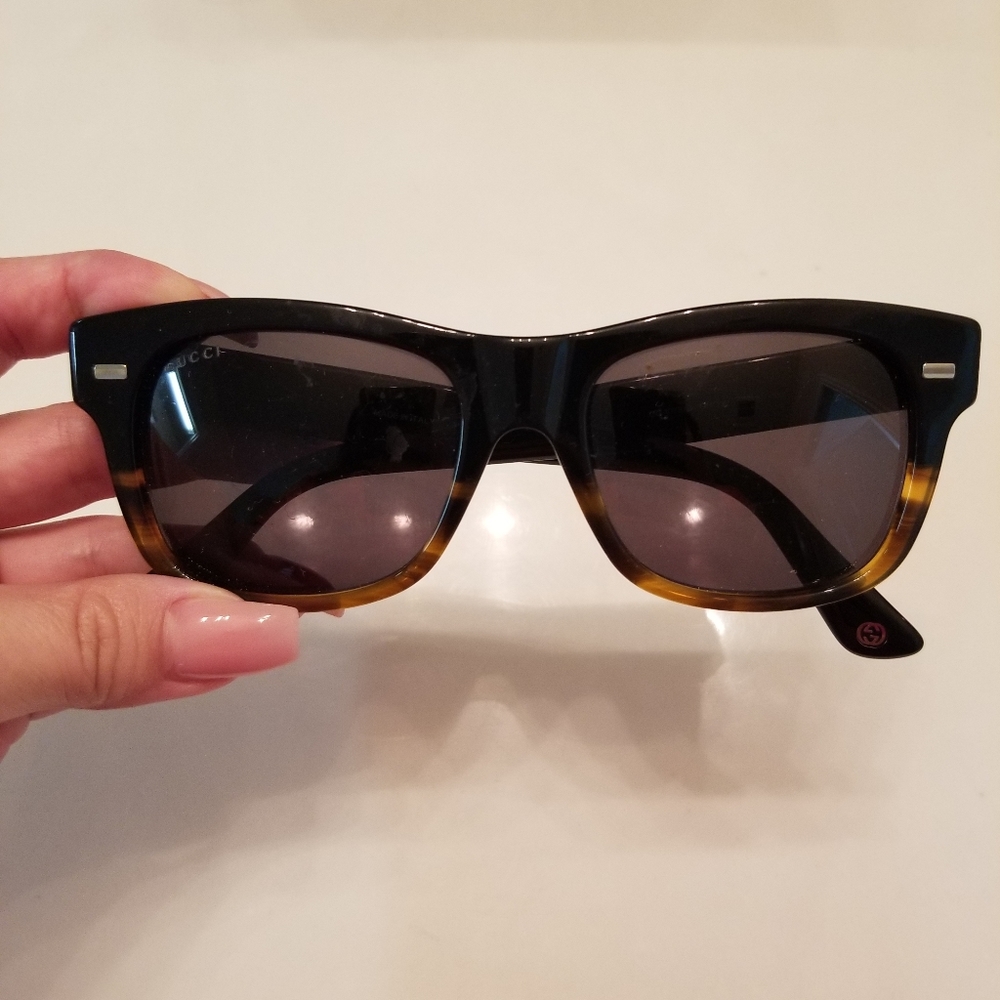 Gucci Sunglasses - Picture 4 of 7